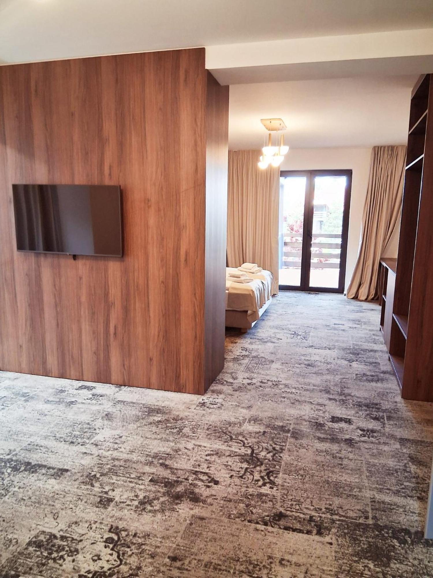 Monterai Resort Пояна-Брашов Экстерьер фото
