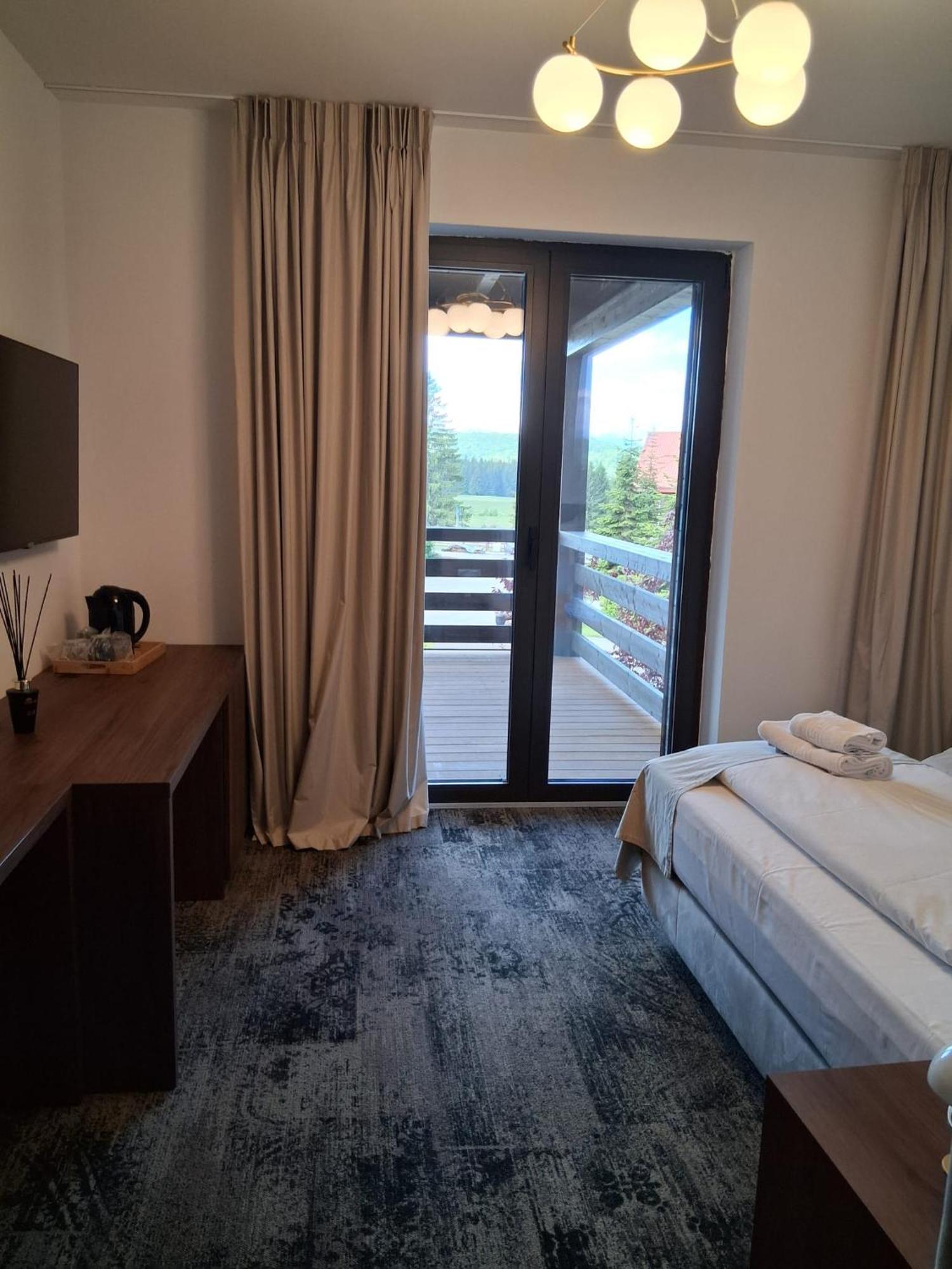Monterai Resort Пояна-Брашов Экстерьер фото